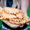 WYTRAWNE GOFRY Z CUKINIĄ I CHEDDAREM