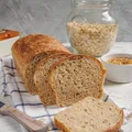 Chleb tostowy pszenno-owsiany na zakwasie