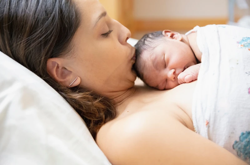 Światowy Dzień Kangurowania - Promowanie bliskości i zdrowia w opiece neonatologicznej