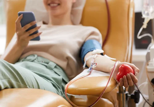 Nawet 12 dni dodatkowego płatnego urlopu w 2025! To przywilej, z którego wielu może skorzystać!