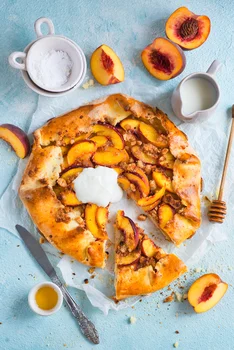 Galette z nektarynkami