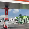 Żabka na stacjach paliw? Powstaje nowy format sklepów.
