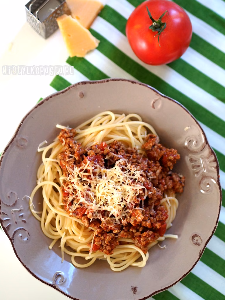Przepis podstawowy na spaghetti bolognese