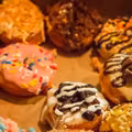 Tłusty czwartek 2025: Pączki droższe niż kiedykolwiek?! Ceny mogą zaskoczyć!