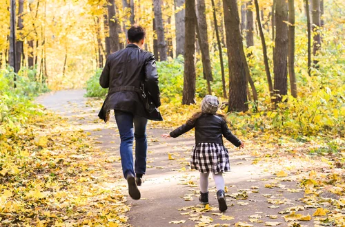 DODATKOWY dzień wolny w listopadzie bez składania wniosku! 4-dniowy weekend dla tych pracowników