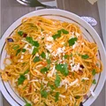 Spaghetti w pomidorowym pesto z serem korycińskim