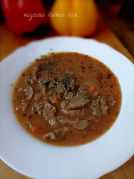 Zupa z żołądków drobiowych