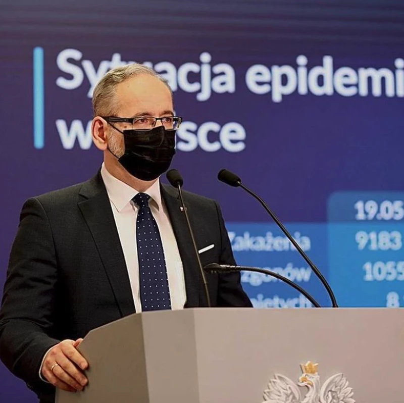 Segregacja pracowników – niezaszczepionych czekają utrudnienia? Rząd szykuje nowe przepisy!