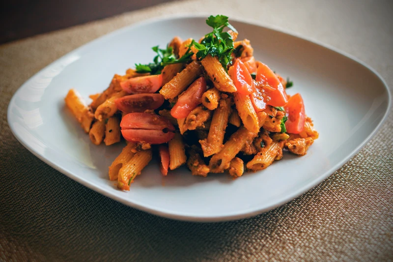 Penne z awokado