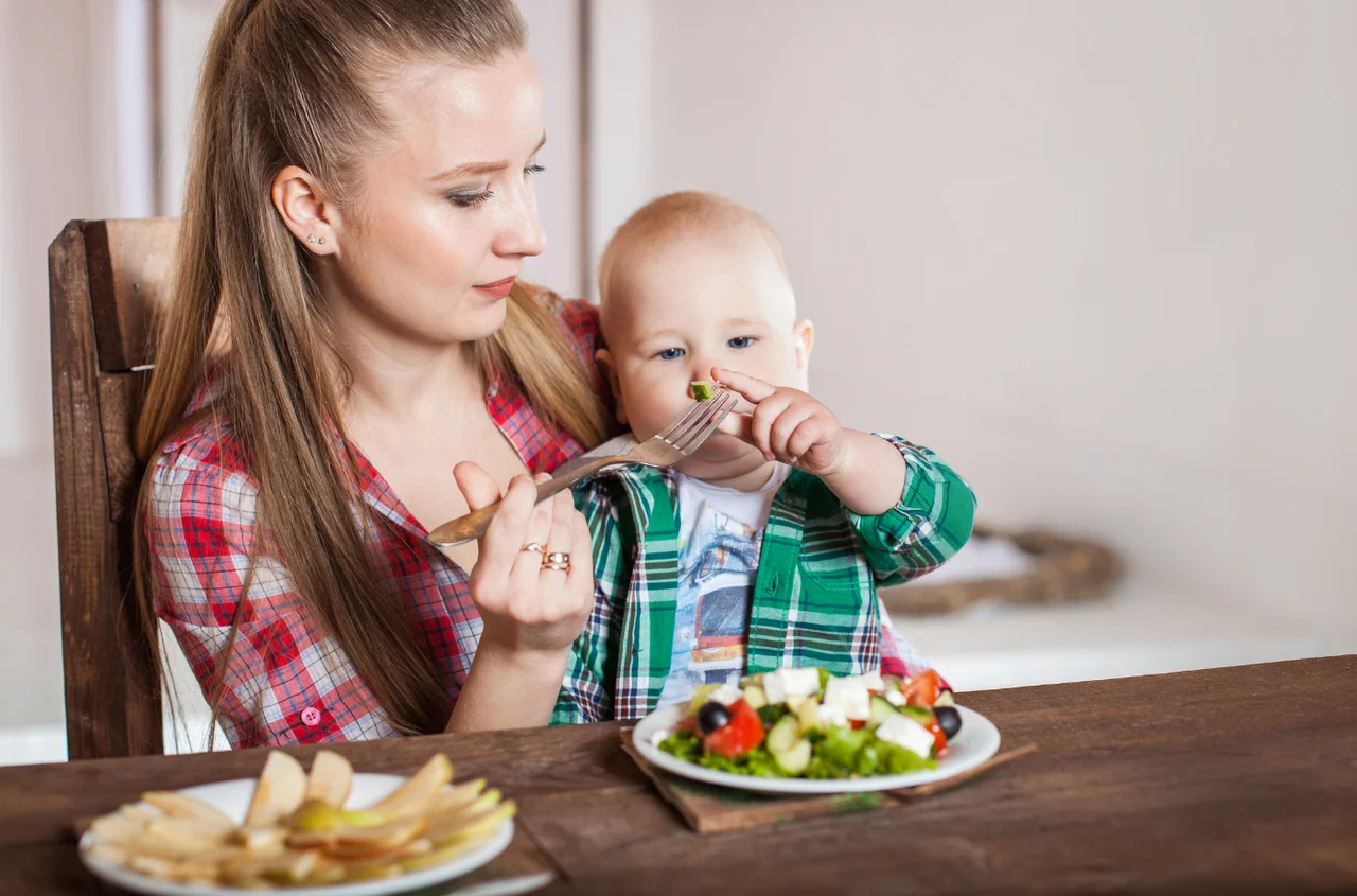 Dodatkowe 500 zł z ZUS co miesiąc dla mam - można łączyć z 800 plus! Informacja prasowa z ZUS
