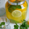 Domowa lemoniada z miętą