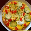 Omlet z cukinią, mozzarellą i pomidorem - 309 kcal