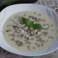 Zupa krem z cukinii z serem pleśniowym