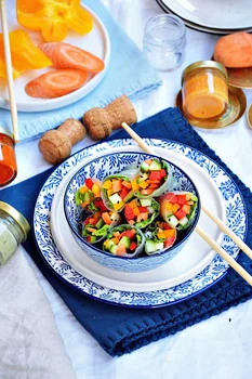 Spring rolls z warzywami  i czarnuszką