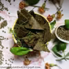 Chipsy z zielonej soczewicy z szpinakiem i jalapeno