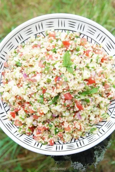 Tabbouleh z kaszą jaglaną – Kardamonowy