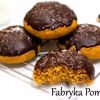 Pieczone pączki dyniowe z polewą czekoladową