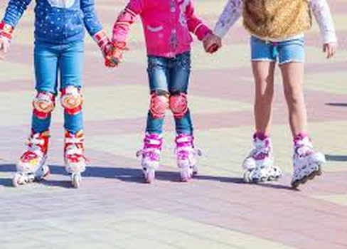 Jakie są zalety jazdy na rolkach?