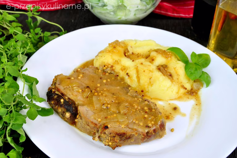 Karkówka pieczona w musztardzie