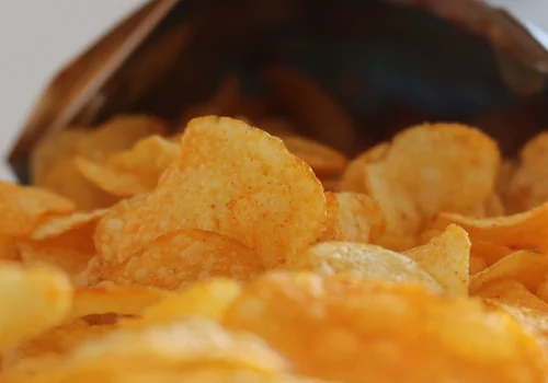 Tragedia trendu "One Chip Challenge"! 14 - latek zjadł jednego chipsa i zmarł!