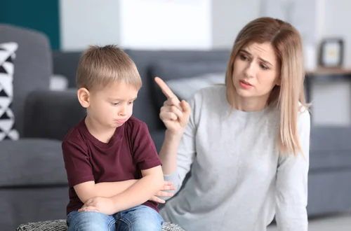 „W przedszkolu mówią, że syn jest agresywny. W domu tuli młodszą siostrę - pisze Marlena [LIST]”