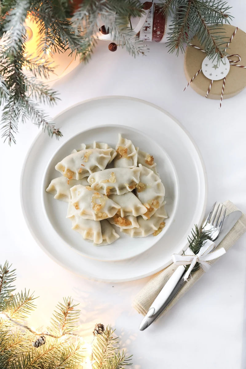 Pierogi z kapustą i grzybami