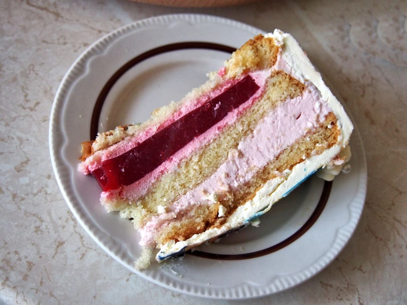 Tort malinowy