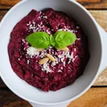 Pesto z pieczonych buraków
