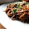 Makaron Soba z czerwonym pesto
