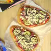Pizza z chlebków naan
