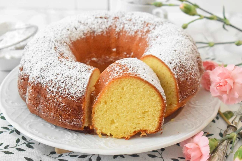 Babka z mlekiem skondensowanym