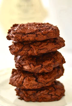 Ciasteczka brownie z płatkami migdałowymi