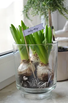 DIY kwiatowa ozdoba na WIELKANOC