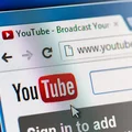 Czy YouTuberzy zapłacą podatek? Kto musi wpisać się do rejestru KRRiT?