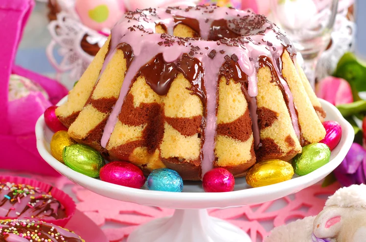 Zdjęcie Babka marmurkowa z podwójną polewą – puszysta, wilgotna i efektowna! Wygląda jak malowana! #1