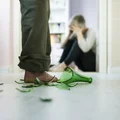 Przemoc domowa i natychmiastowa izolacja sprawcy. Sejm uchwalił ustawę