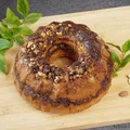 Babka z kruszonką orzechową