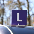 Prawo jazdy od 17 roku życia!? Młodsze osoby wsiądą za kierownicę tylko pod tymi warunkami!