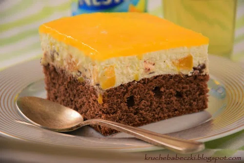 Ciasto kakaowe z lekką pianką :)