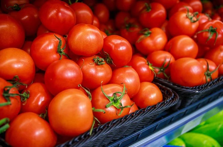 Zdjęcie Co szypułka mówi o pomidorze? Jak wybrać świeże i smaczne warzywo? #1