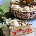 Tort truskawkowy na Dzień Matki