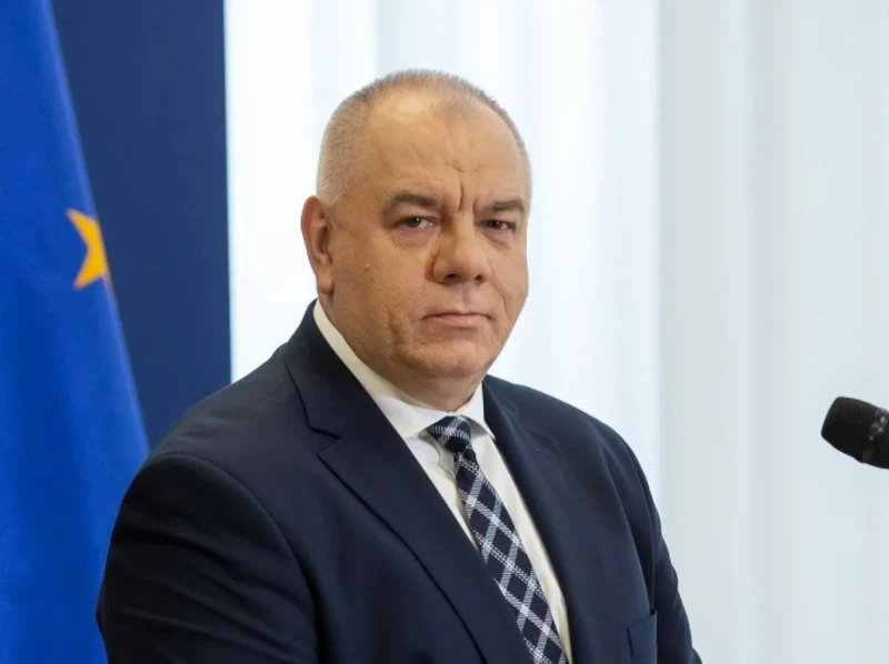 Powstanie polska sieć sklepów spożywczych? Jacek Sasin o Krajowej Grupie Spożywczej
