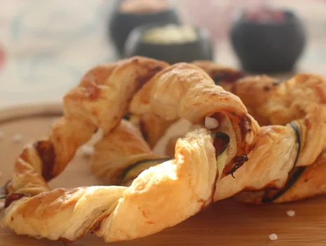 Precle z cukinią i szynką parmeńską