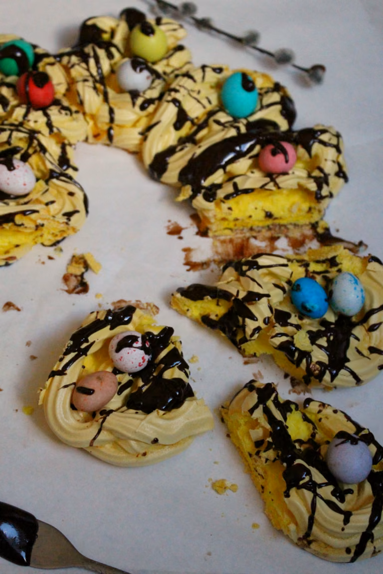 Wielkanocna Pavlova