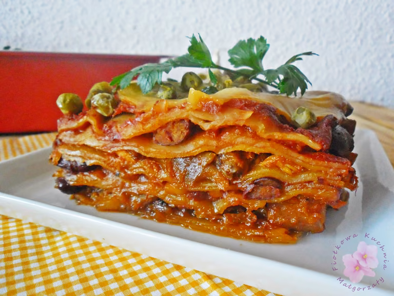 Lazania chili con carne z indykiem