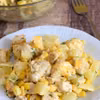 Sałatka z kurczakiem w sosie curry