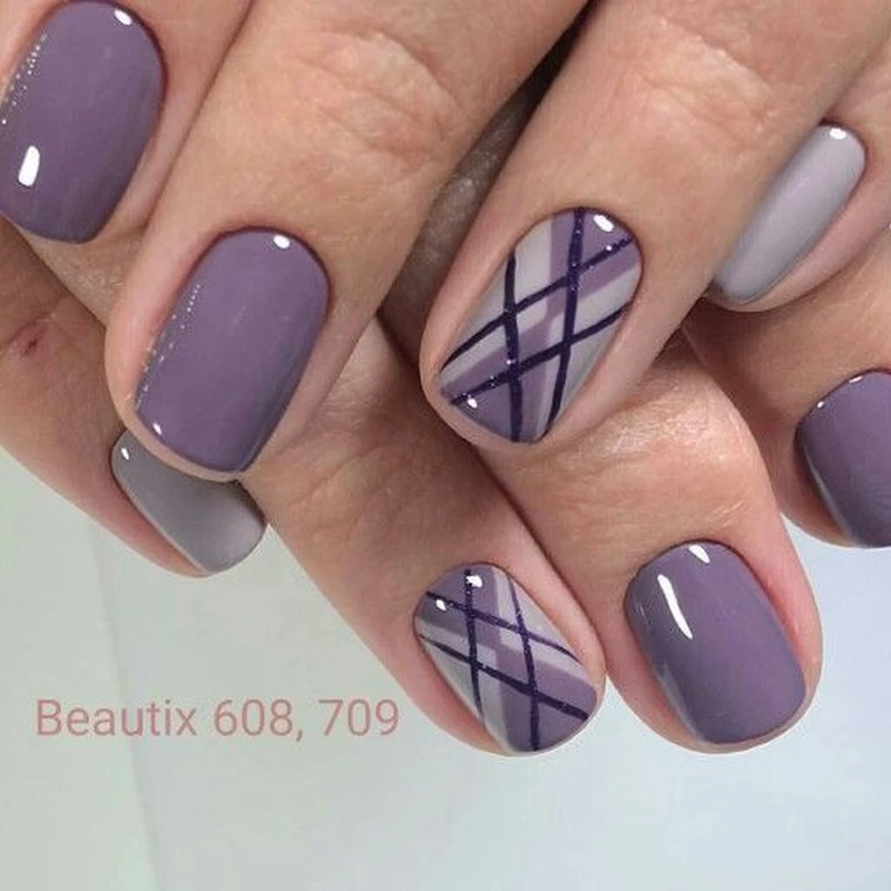 Manicure w fiolecie