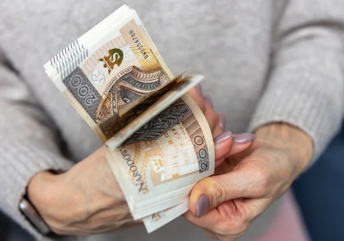 Nowe limity płac w samorządach! Od lipca wzrost wynagrodzeń dla urzędników!