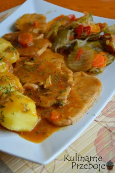 Schab duszony. Schab w sosie.