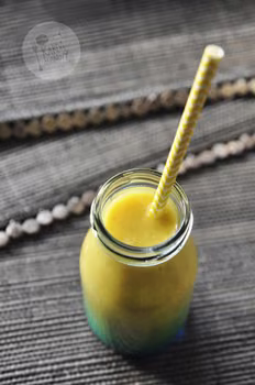 Koktajl z dyni, mango i kurkumy
